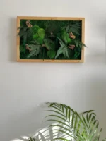 Živý Machový Obraz s Drevom a Rastlinami